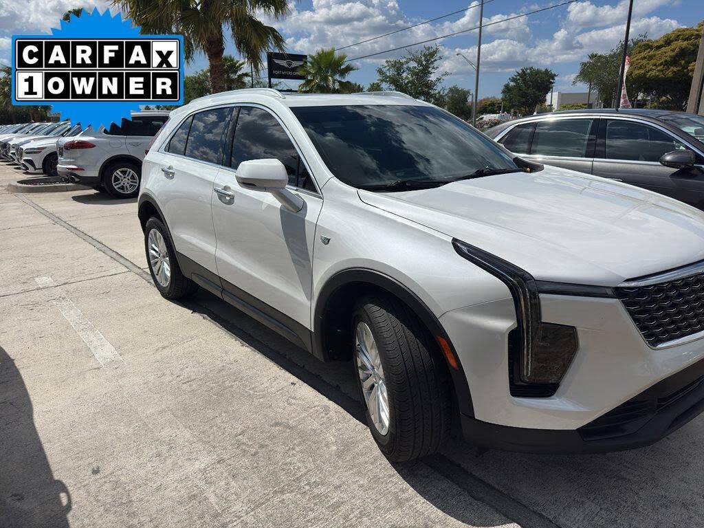 2024 CADILLAC XT4