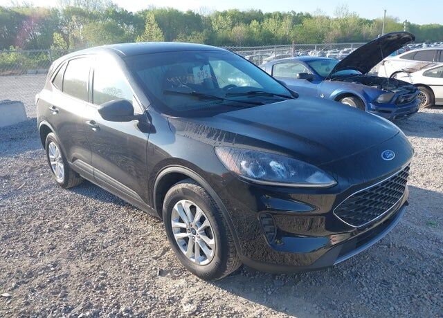 2022 FORD Escape