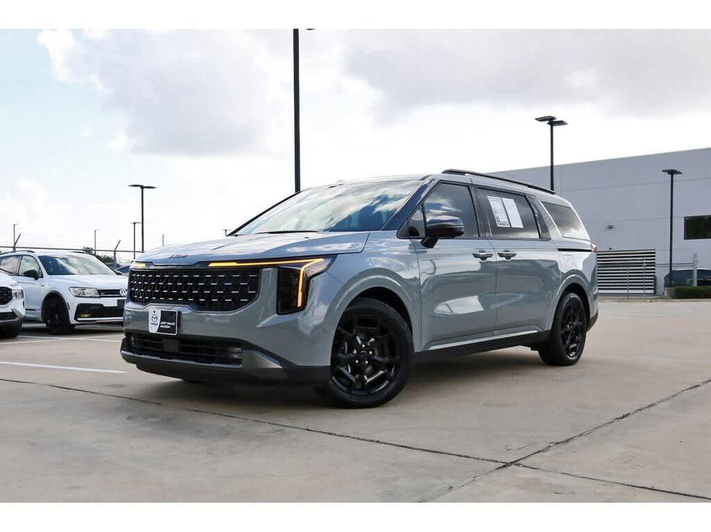 2025 KIA Carnival