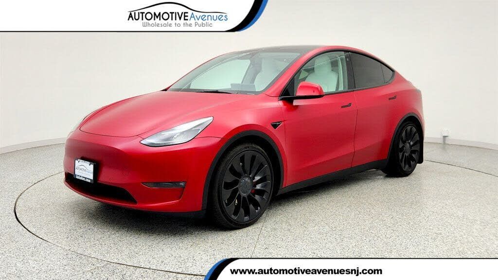 2022 TESLA Model Y