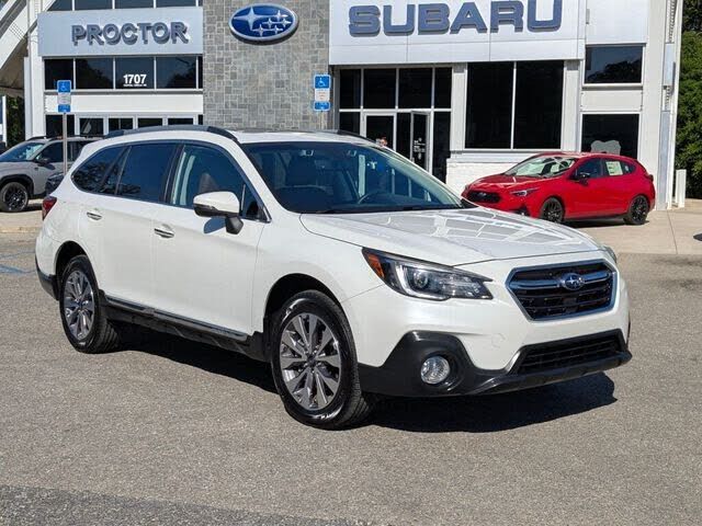 2019 SUBARU Outback