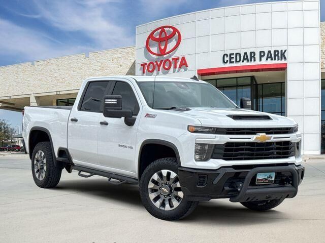 2024 CHEVROLET Silverado HD