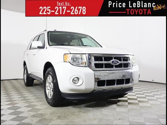 2011 FORD Escape
