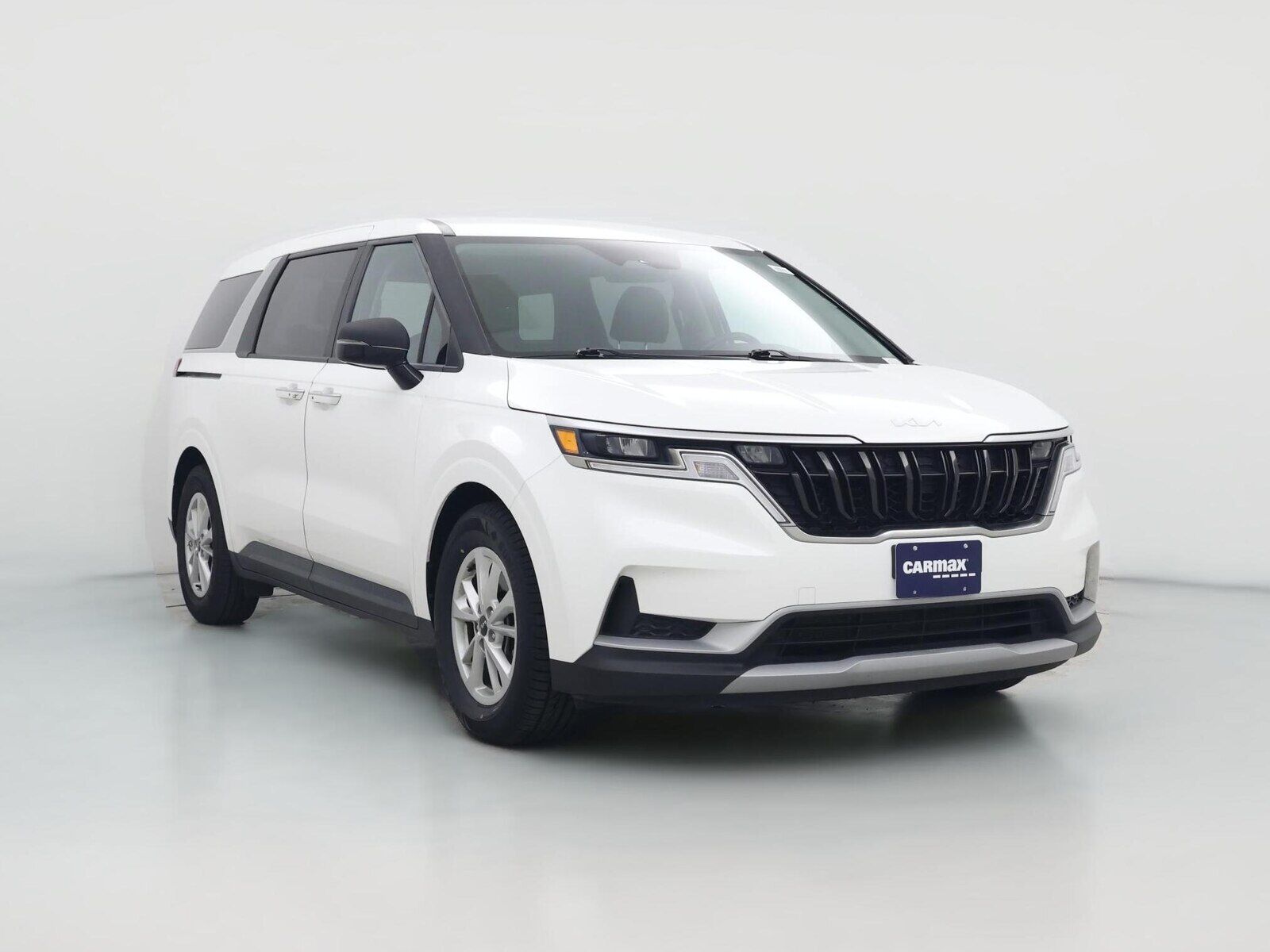 2023 KIA Carnival