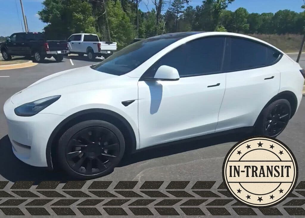 2021 TESLA Model Y