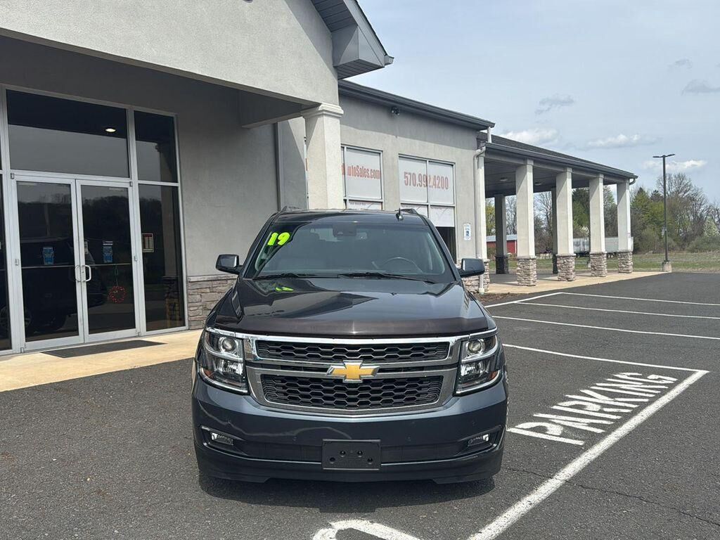 2019 CHEVROLET Suburban