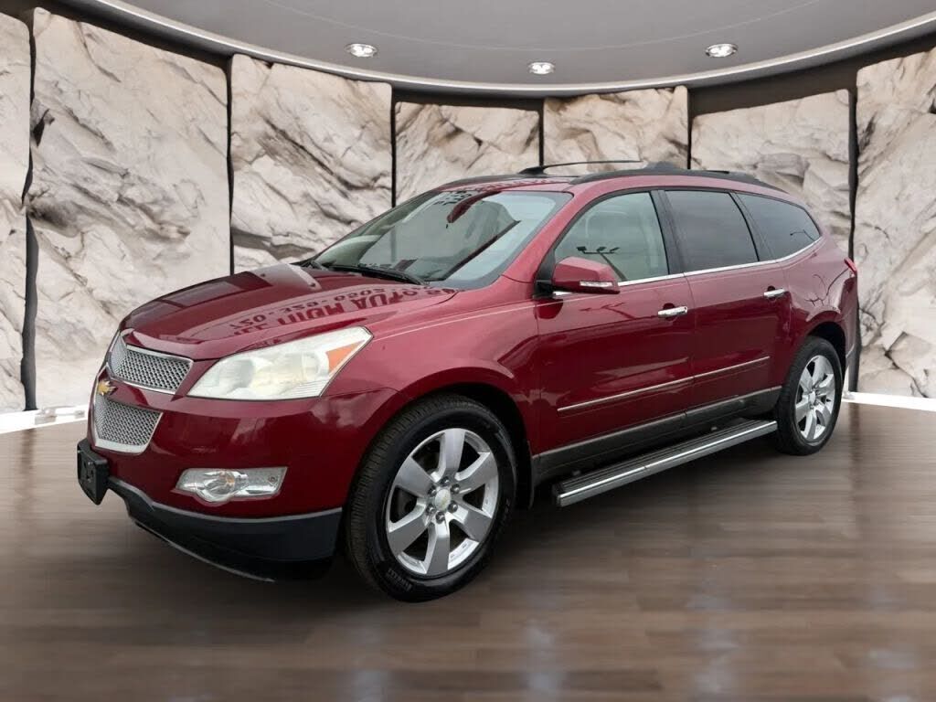 2011 CHEVROLET Traverse