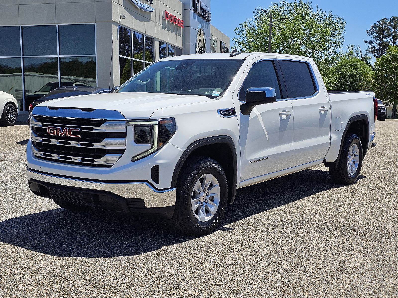 2023 GMC Sierra