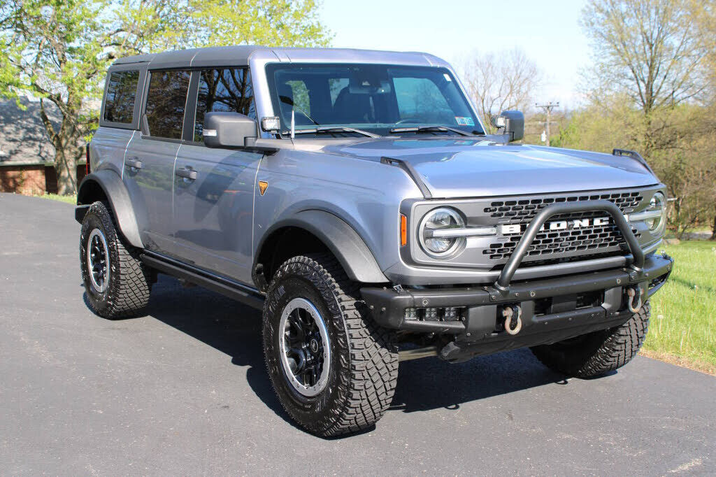 2022 FORD Bronco