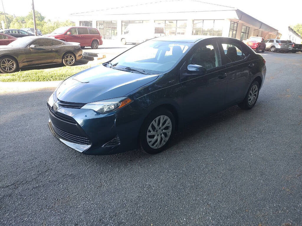 2019 TOYOTA Corolla