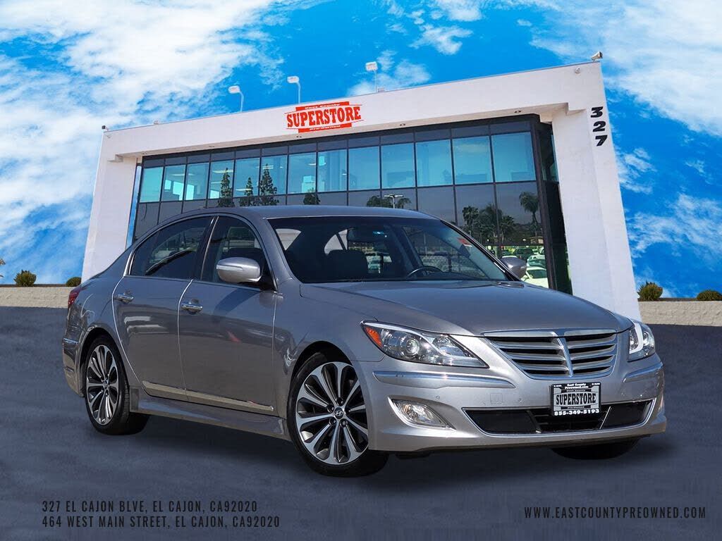 2013 HYUNDAI Genesis