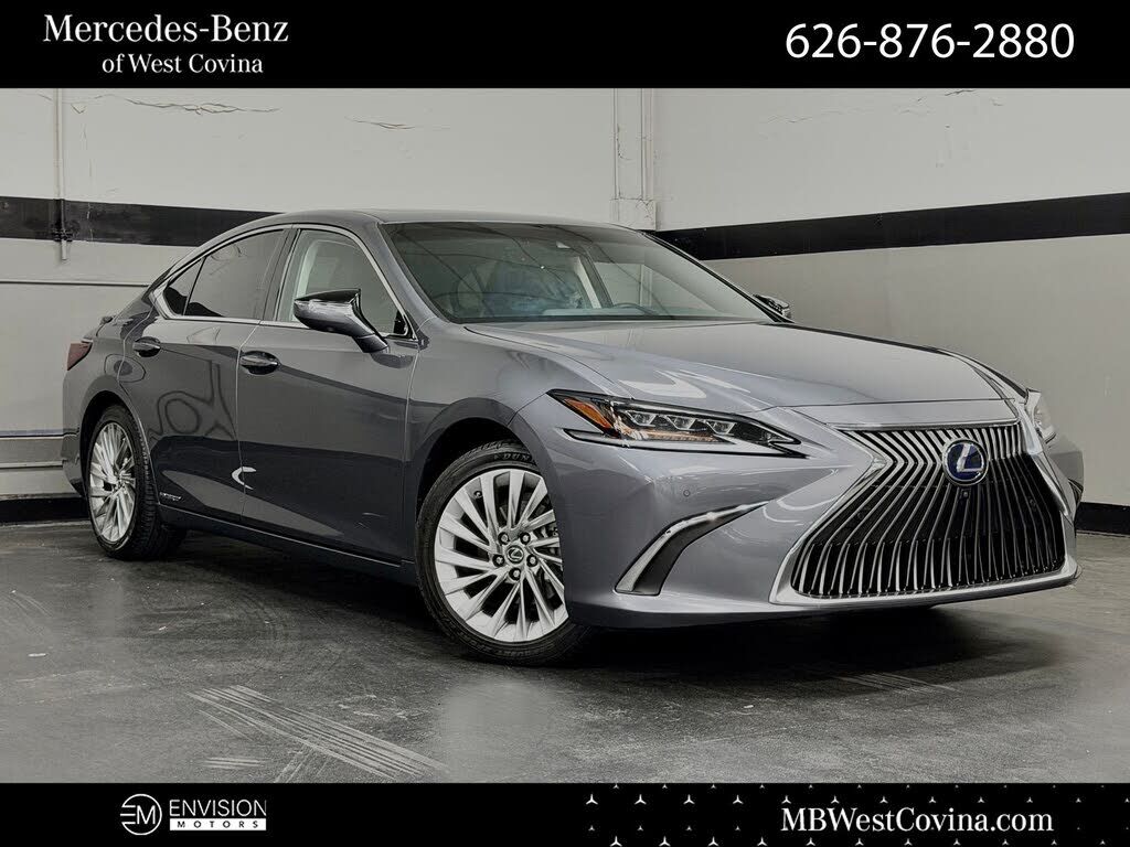 2021 LEXUS ES