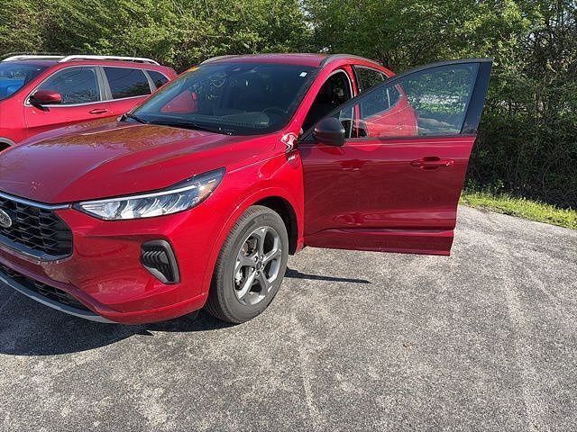 2023 FORD Escape