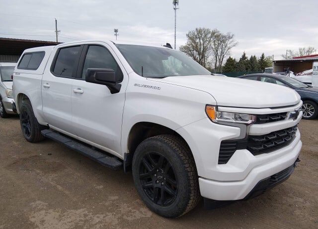 2024 CHEVROLET Silverado