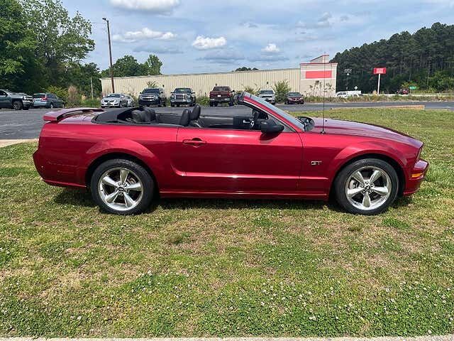 2006 FORD Mustang