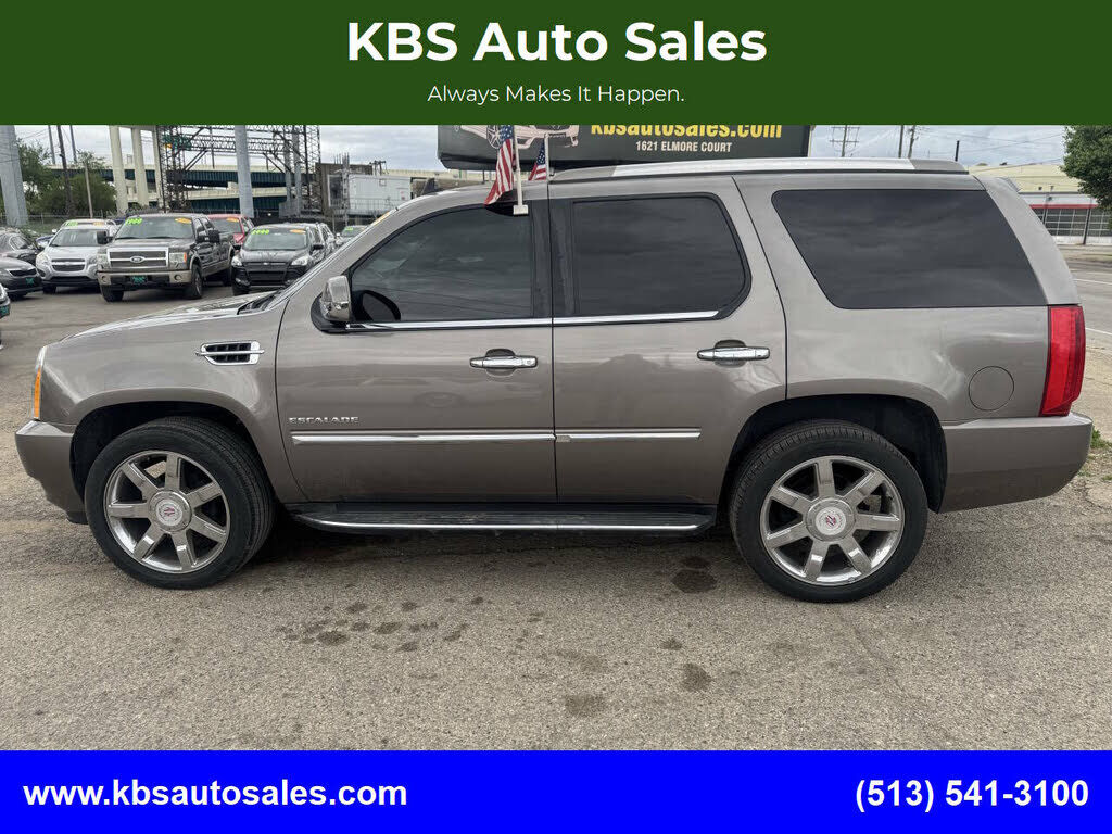 2013 CADILLAC Escalade