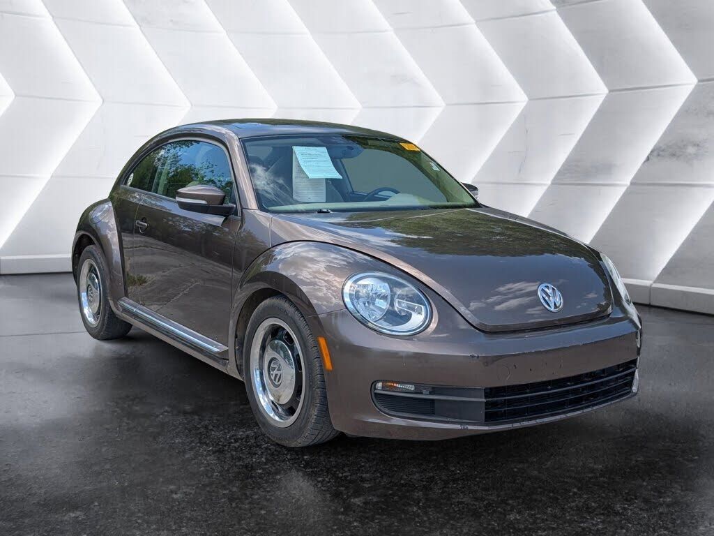 2013 VOLKSWAGEN Beetle