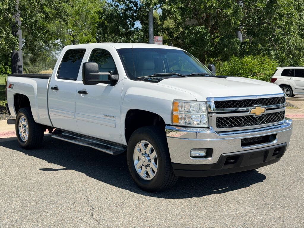 2011 CHEVROLET Silverado