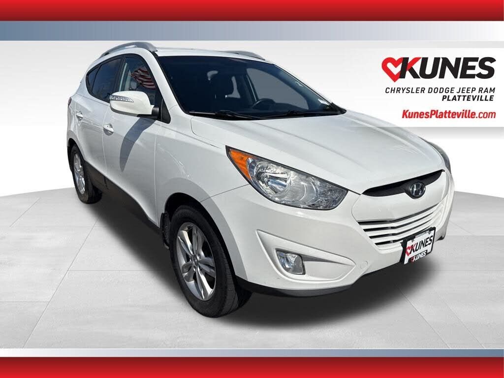 2013 HYUNDAI Tucson