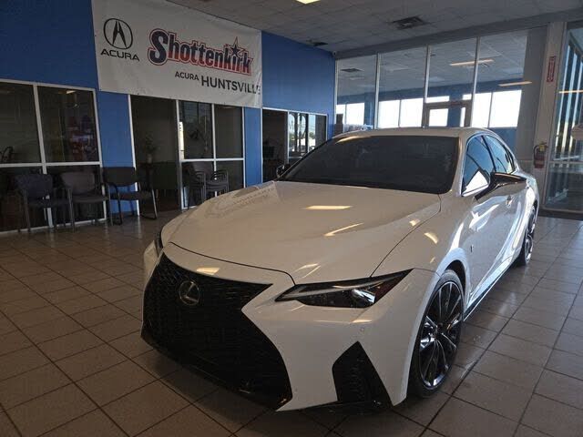 2023 LEXUS IS