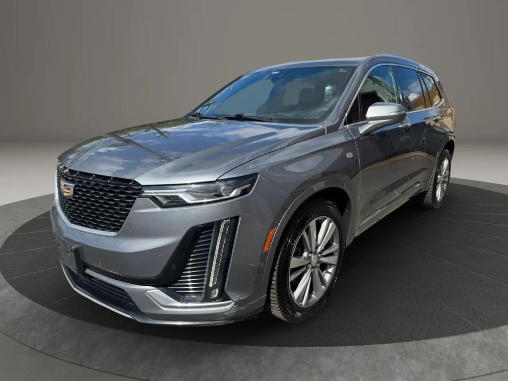 2020 CADILLAC XT6