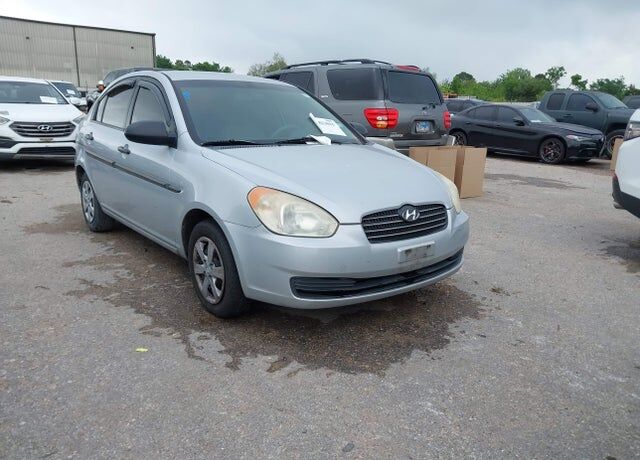 2009 HYUNDAI Accent