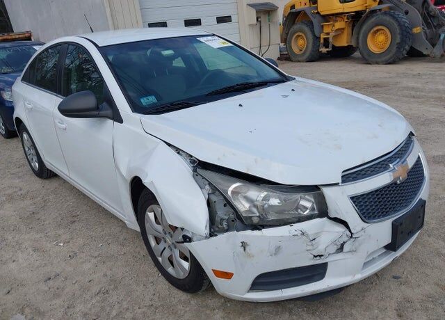 2012 CHEVROLET Cruze