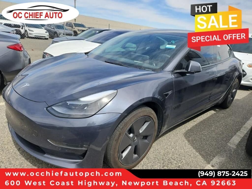 2022 TESLA Model 3