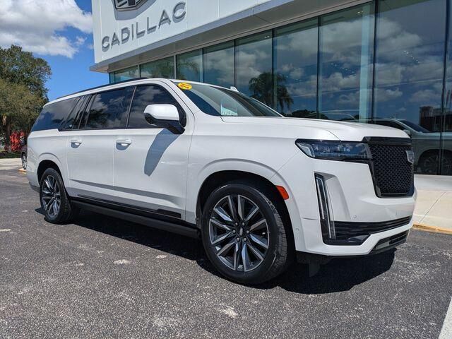 2021 CADILLAC Escalade ESV