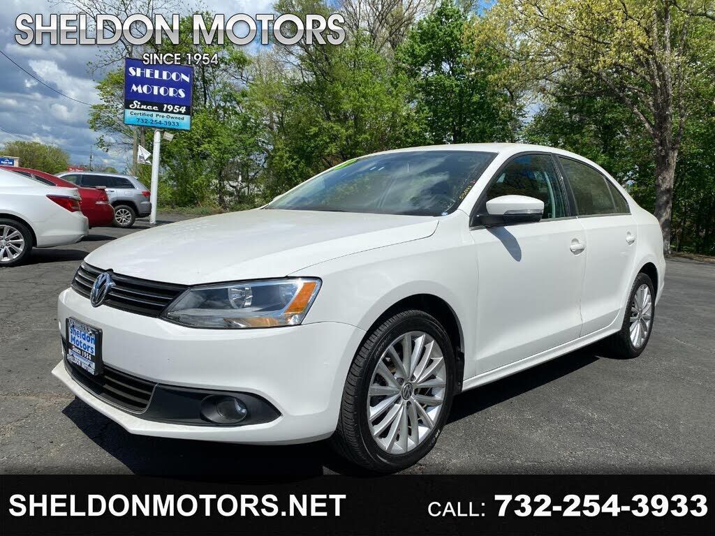 2013 VOLKSWAGEN Jetta