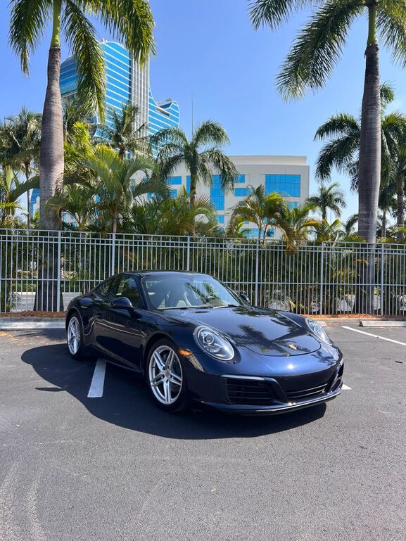Porsche 911