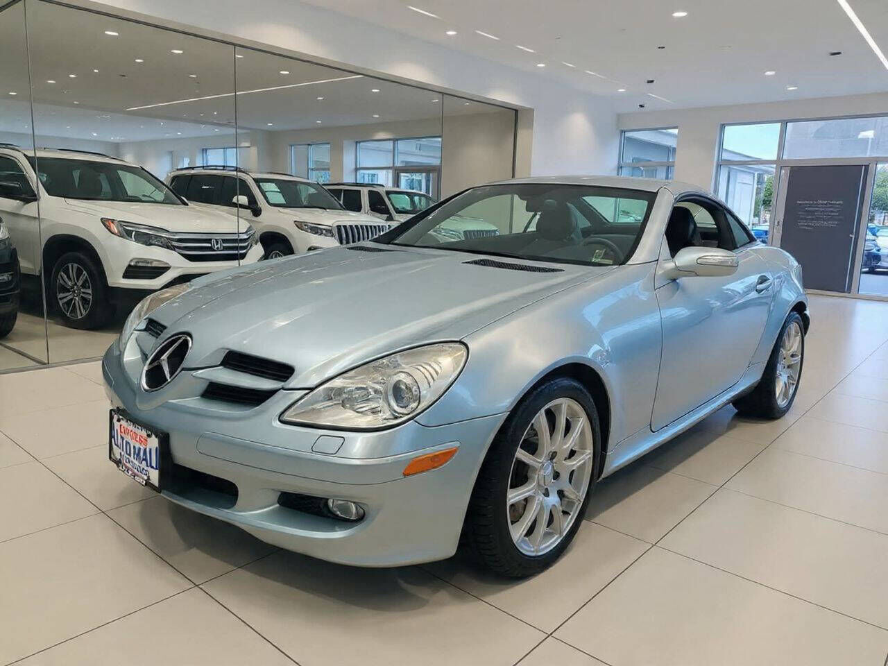 2005 MERCEDES-BENZ SLK-Class