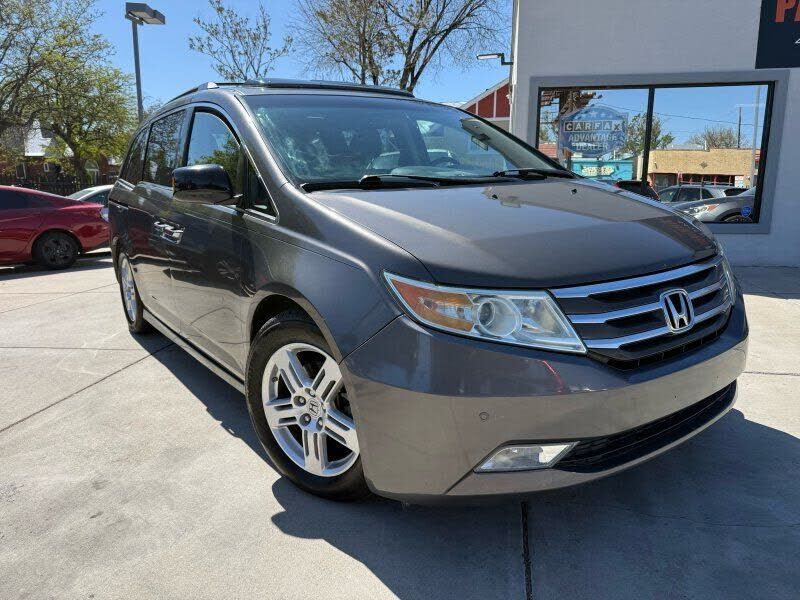 2011 HONDA Odyssey