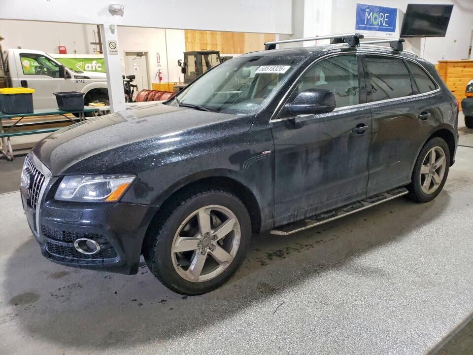 2011 AUDI Q5