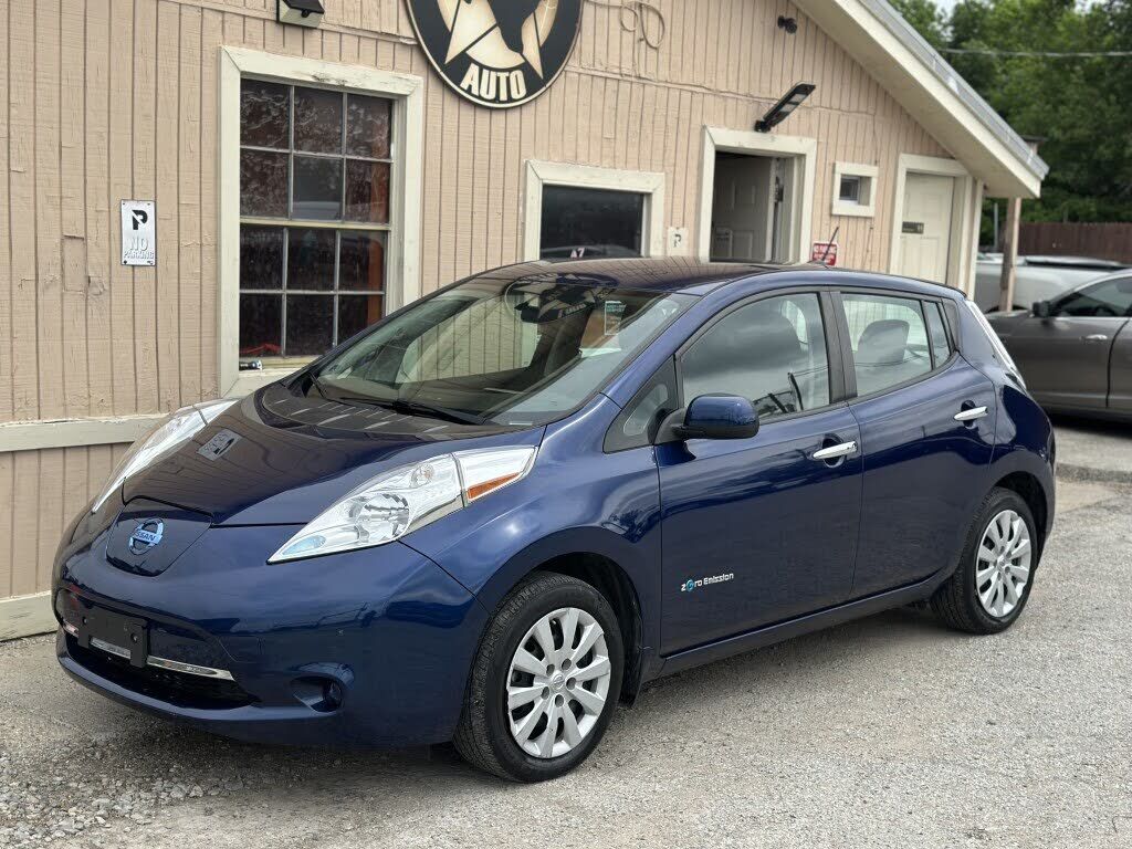 2017 NISSAN Leaf