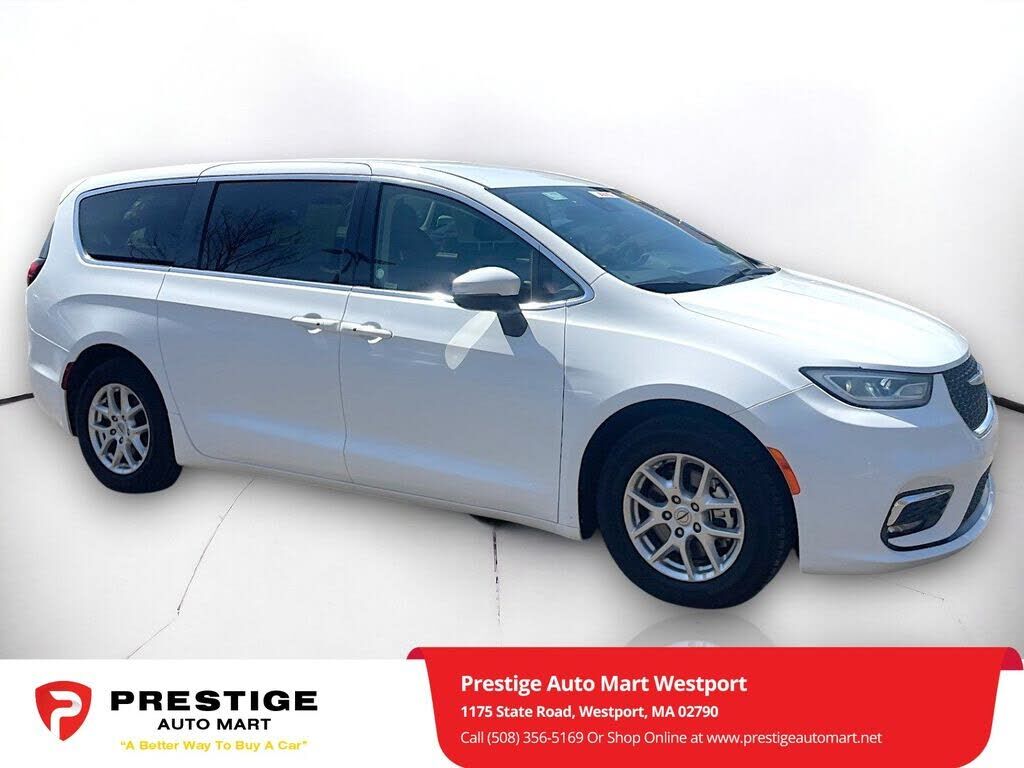 2023 CHRYSLER Pacifica