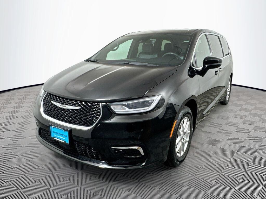 2025 CHRYSLER Pacifica