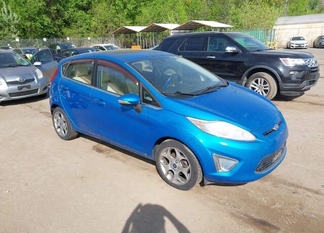 2012 FORD Fiesta