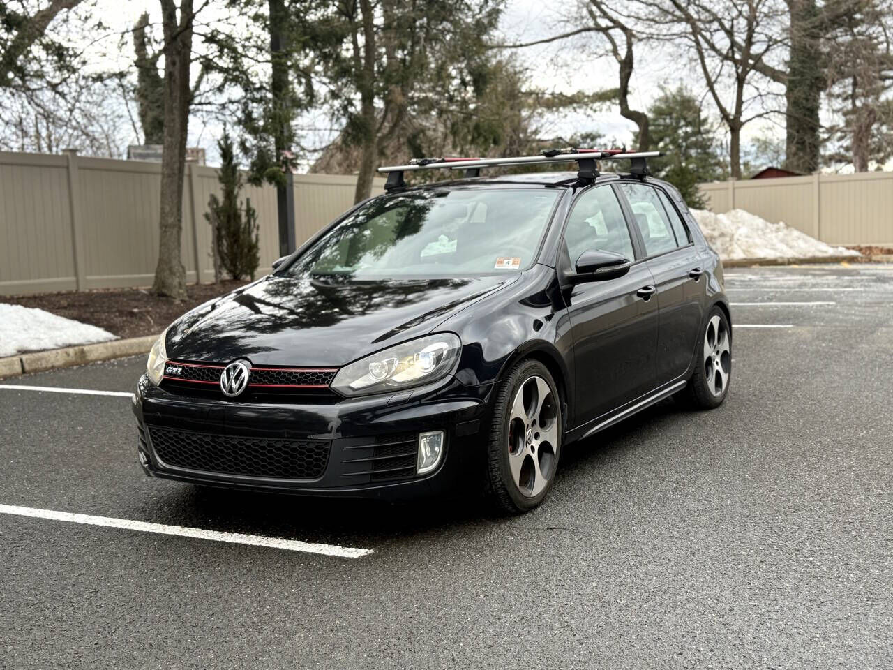 2011 VOLKSWAGEN GTI