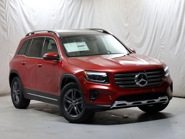 2026 MERCEDES-BENZ GLB-Class