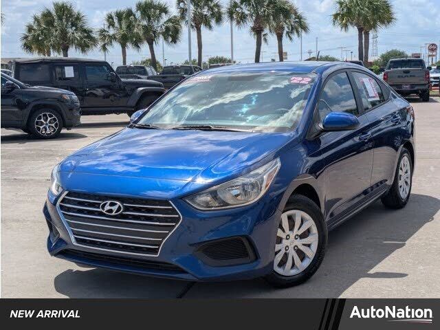 2022 HYUNDAI Accent