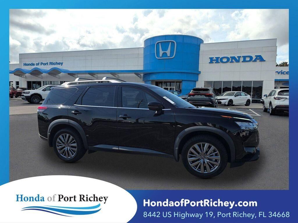 2024 NISSAN Pathfinder