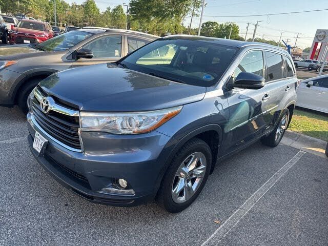 2015 TOYOTA Highlander