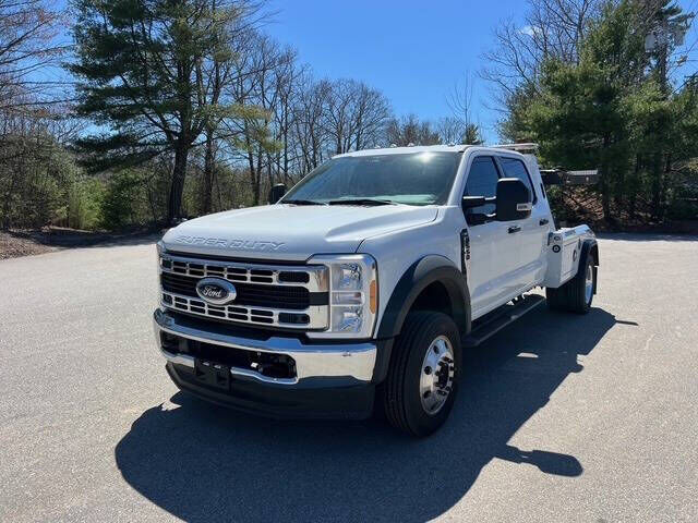 2023 FORD F-550
