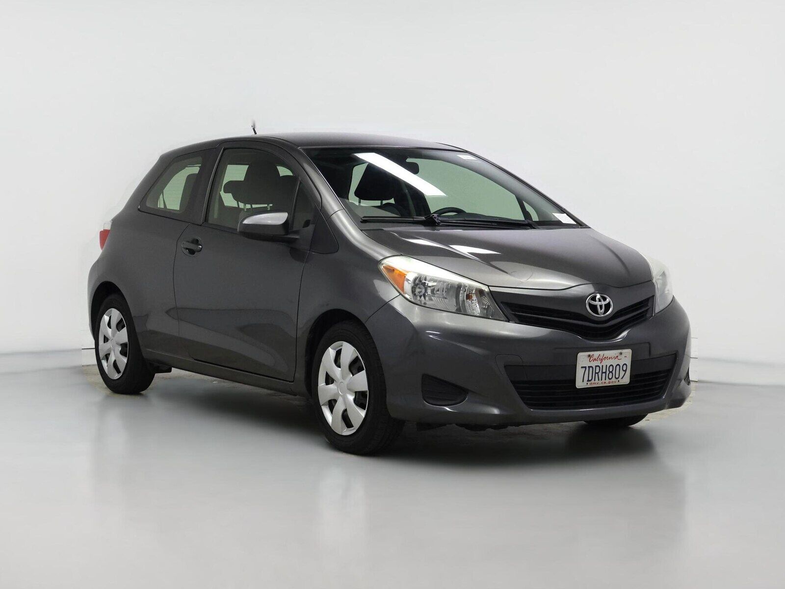 2014 TOYOTA Yaris