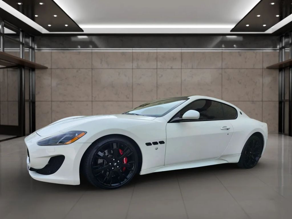2017 MASERATI Granturismo