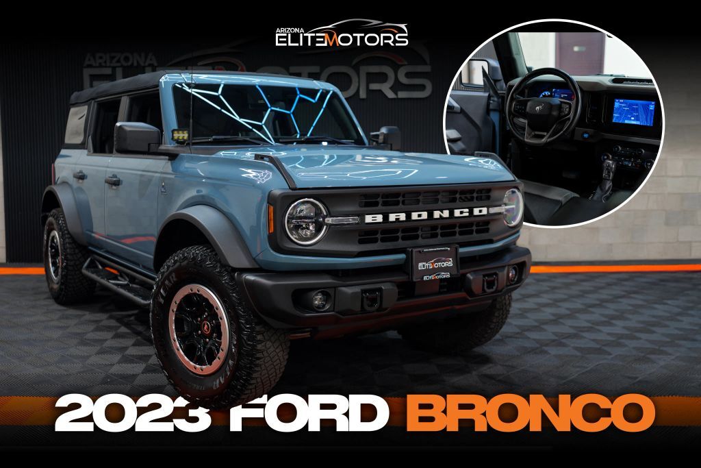 2023 FORD Bronco