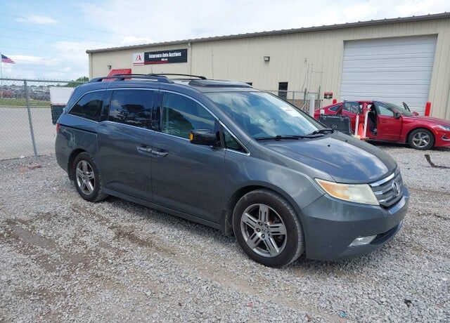 2013 HONDA Odyssey