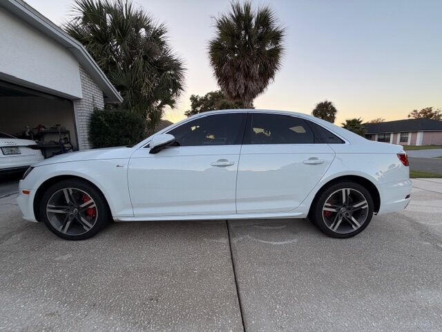 2017 AUDI A4