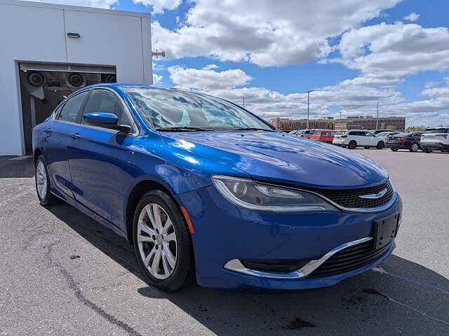 2016 CHRYSLER 200